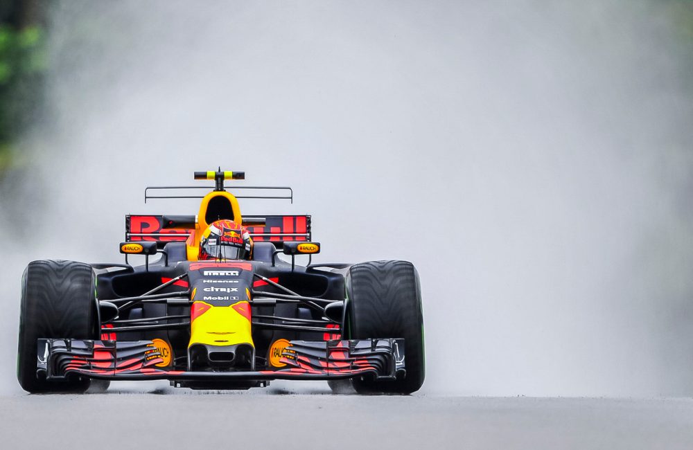 Max Verstappen pakt wereldtitel Formule 1; protesten Mercedes afgewezen 14